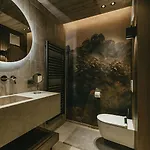 The Black Eagle Luxury Hotel apartamentowy Mayrhofen