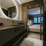 The Black Eagle Luxury Hotel apartamentowy Mayrhofen