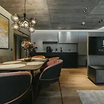 شقة فندقية The Black Eagle Luxury مايرهوفن