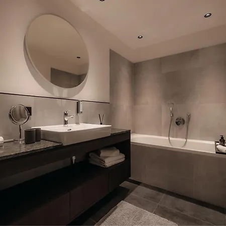 The Black Eagle Luxury 4*