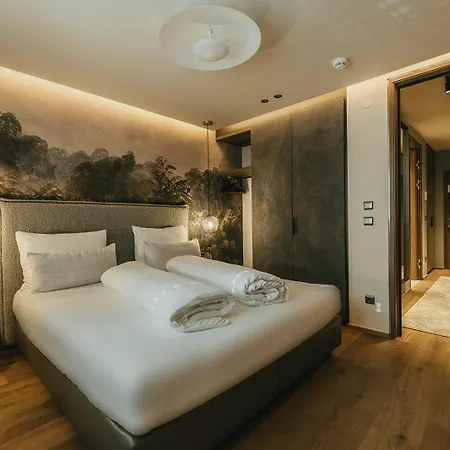 The Black Eagle Luxury Aparthotel 4*