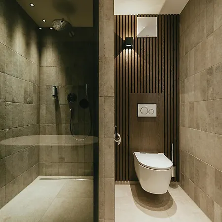 Aparthotel The Black Eagle Luxury 4*