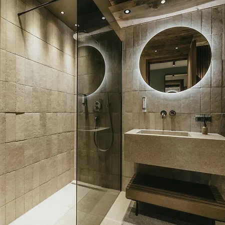 The Black Eagle Luxury
