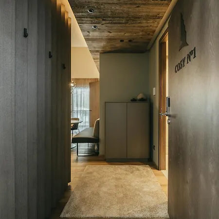 Aparthotel The Black Eagle Luxury