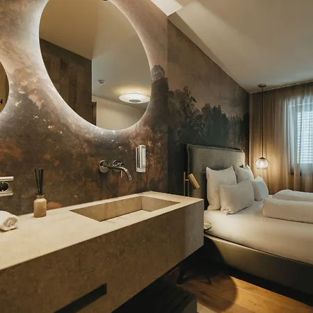 The Black Eagle Luxury 4*