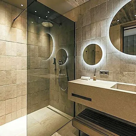 The Black Eagle Luxury