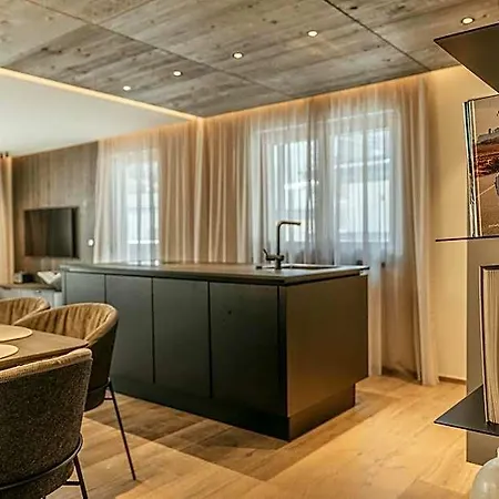 The Black Eagle Luxury 4* Mayrhofen