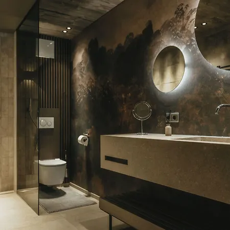 The Black Eagle Luxury Aparthotel Mayrhofen