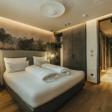 Aparthotel The Black Eagle Luxury 4*