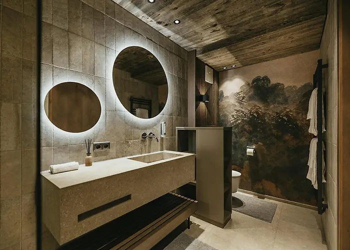 Apartahotel The Black Eagle Luxury 4*