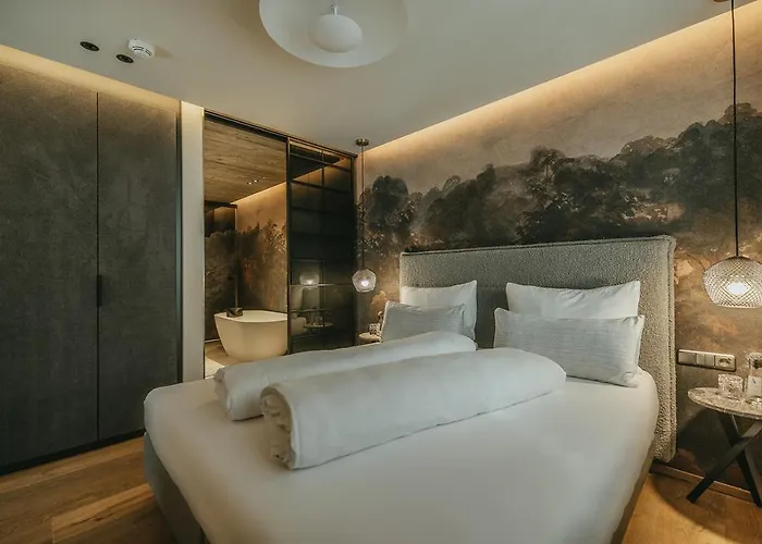 The Black Eagle Luxury