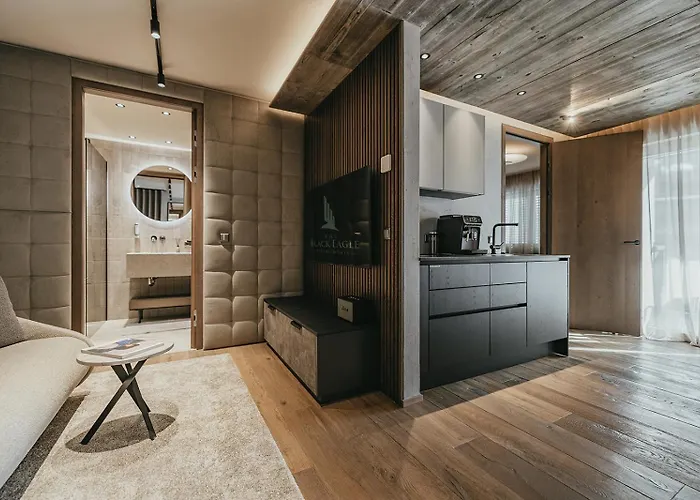 The Black Eagle Luxury Apartahotel