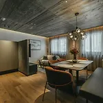 The Black Eagle Luxury