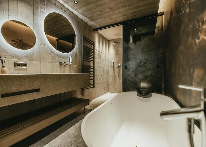 Lägenhetshotell The Black Eagle Luxury 4*