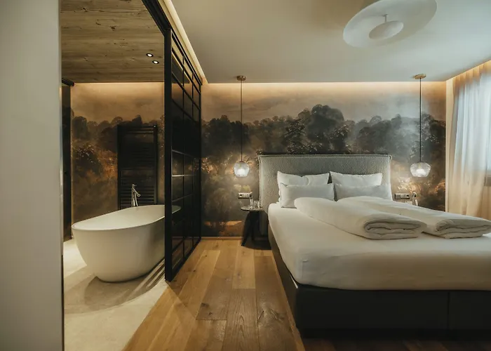 The Black Eagle Luxury Lägenhetshotell Mayrhofen