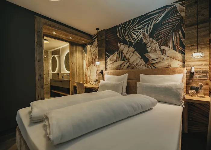 Lägenhetshotell The Black Eagle Luxury 4*